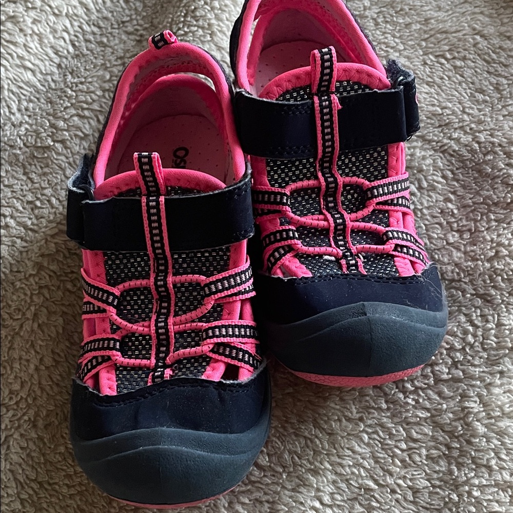 OshKosh B'gosh Navy and Pink Kids Shoes